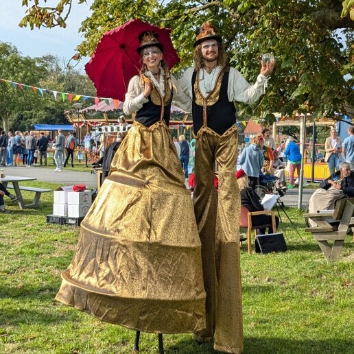 Actor Amsterdam  (NL) Golden Baroque - Stilt act