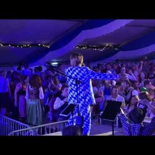 Singer (male) Hagestein  (NL) Oktoberfest artist Herr Rosie