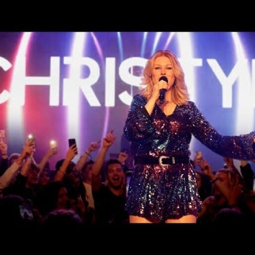 Zangeres Giesbeek  (NL) Zangeres allround CHRISTYN