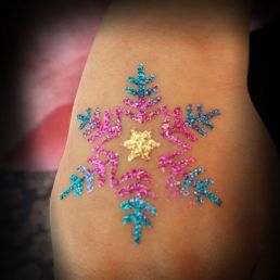 Glittertattoos by Hebbespartyschmink