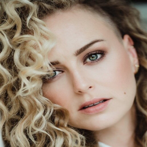 Singer (female) Amsterdam  (NL) PATRICIA