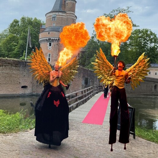 Actor Waalwijk  (NL) Fire show - Fire Spitting on Stilts