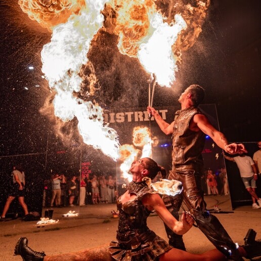 Stuntshow Waalwijk  (NL) Duo Vuurshow - Duo Fire Show