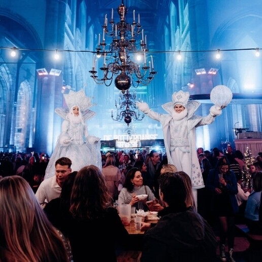 LED Stilt Walkers - Light-Up Acts