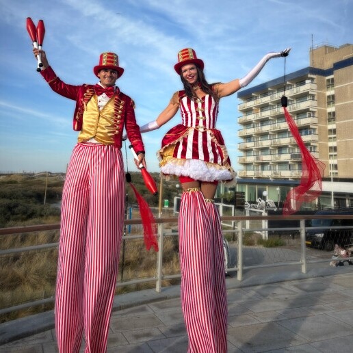 Actor Waalwijk  (NL) Stilt Act – Circus Royale Stilt Walkers