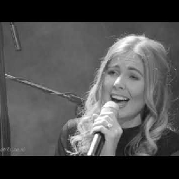 Ilse DeLange Tribute 'Incredible'