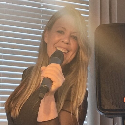 Singer (female) Amsterdam  (NL) Singer with Soul&Class