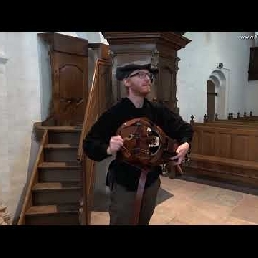 Medieval hurdy-gurdy