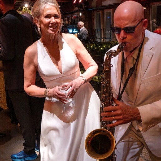 Saxophonist Amsterdam  (NL) Wedding Saxophonist Tal