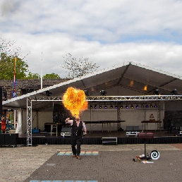 Fire breather & Stuntman Tim Horsting