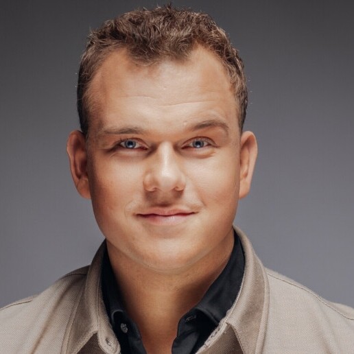 Singer (male) Purmerend  (NL) Boy Levi