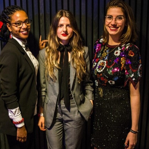 Artist Amsterdam  (NL) Quick poet - Short custom poems