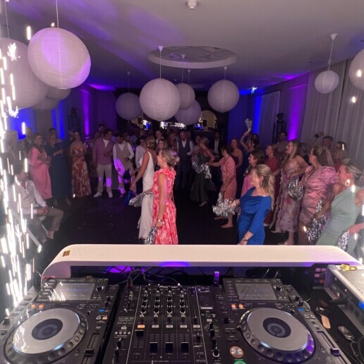 DJ Arnhem  (NL) High quality DJs in Gelderland!