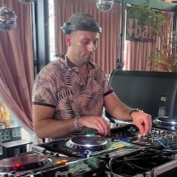 Complete DJ | Marlon
