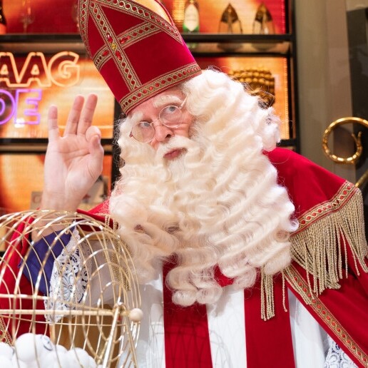 Cabaret Dodewaard  (NL) Foute Sint Bingo met Directeurtje