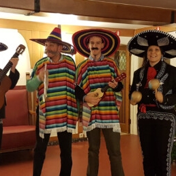 Zanger Lelystad  (NL) Mariachi Express Mariachi Serenate Duo