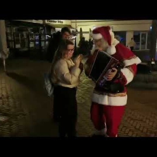 Animatie Noordbeemster  (NL) De Kerstman op bezoek bij uw bedrijf