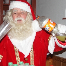 Uw muzikale Kerstman bij uw thuis.