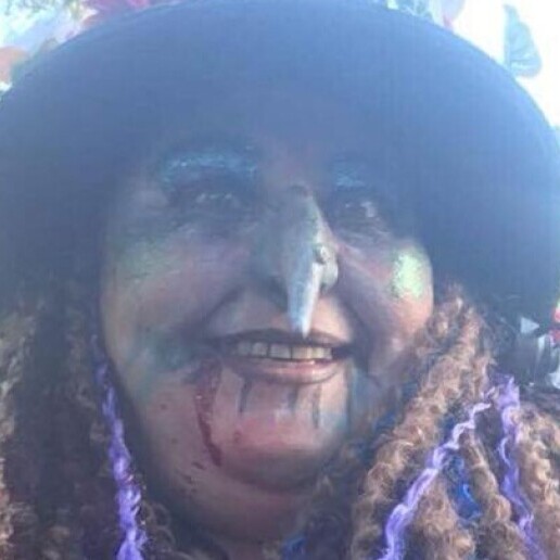 Karakter/Verkleed Delft  (NL) Griezel Groezel met Heks Mikmak