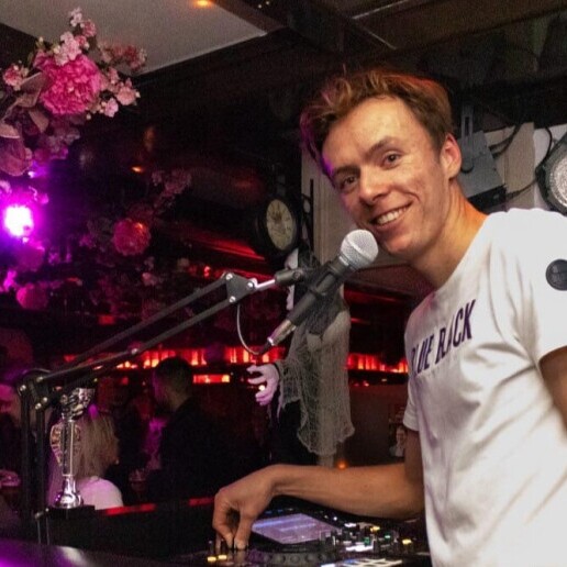 DJ Nieuw Vennep  (NL) DJ Job