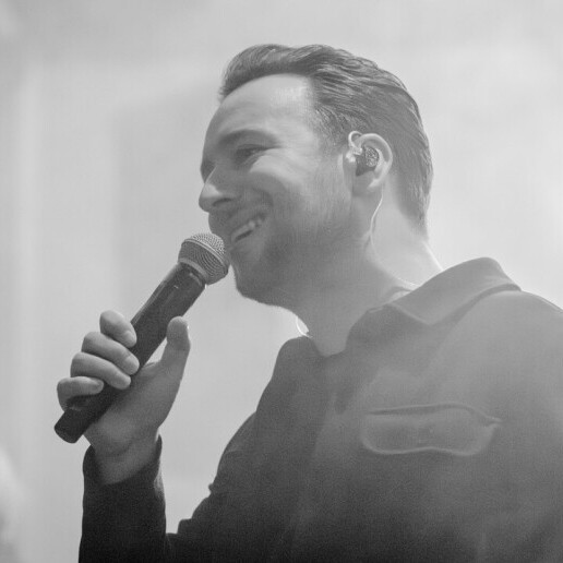 Zanger Veldhoven  (NL) THOM COPPENS