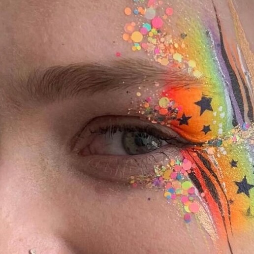 Make-up artist Scharnegoutum  (NL) Glitter & make-up for Pride - Nienclub