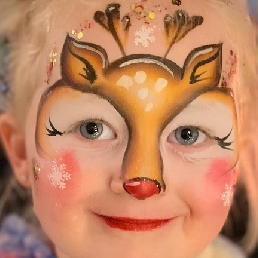 Christmas face painting with Lot and Loes