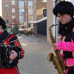 Orkest Berlicum  (Noord Brabant)(NL) ROETVEEGPIETEN DUO MUZIKAAL