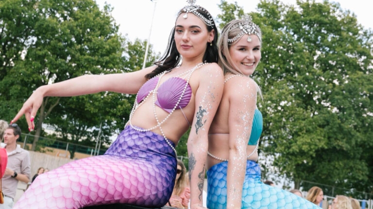 Wild Girls Mermaids