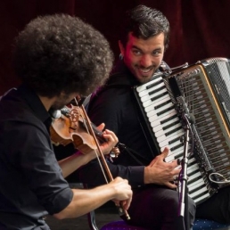 Het Wereldmuziek Duo