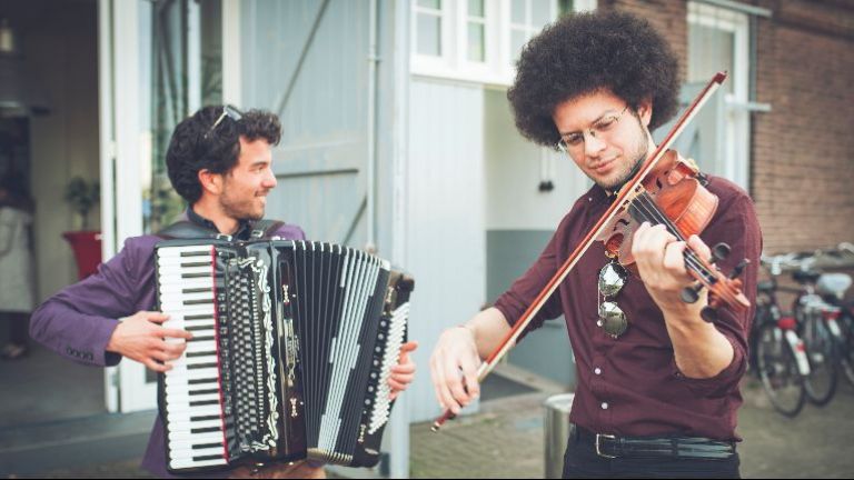 Het Wereldmuziek Duo