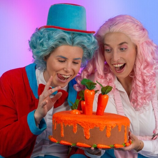 Kids show Aalsmeer  (NL) Kings Day show with Flop & Sas