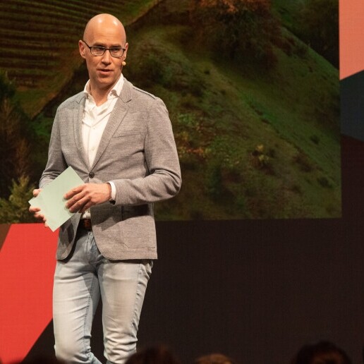 Presenter Amsterdam  (NL) Ronald ter Voert: all-round chairman of the day