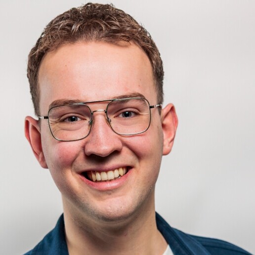 Singer (male) Westendorp  (NL) Tim Schot - Life song, folk pop & party