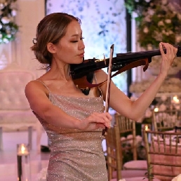 Violinist Gemert  (NL) Violinist Marju for your wedding