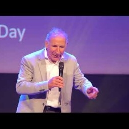 Chairman of the day Ralph van Hessen