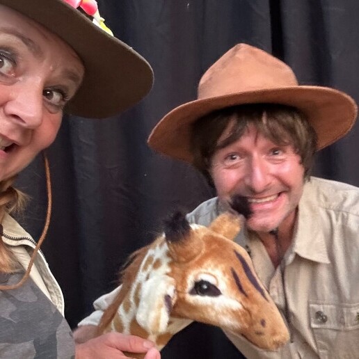 Kids show Geulle  (NL) Rangers on an adventure