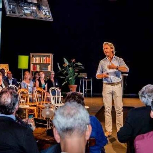 Spreker Arnhem  (NL) Samenwerken met AI — Menno Lanting