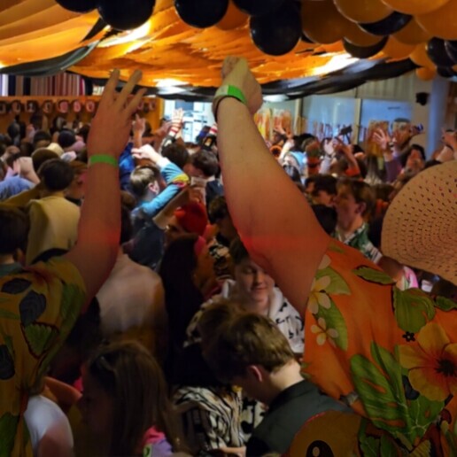 Singing group Dongen  (NL) Carnival Act With Behoorlijk Kuijs
