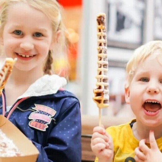 Food truck Enschede  (NL) Unlimited fresh waffles on a stick