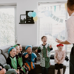 Kindervoorstelling Barneveld  (NL) Kinderfeestje - Goochelaar Joost