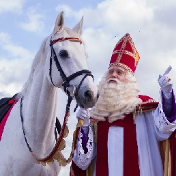 Karakter/Verkleed Oosterhout  (Gelderland)(NL) Huisbezoek van de echte Sinterklaas