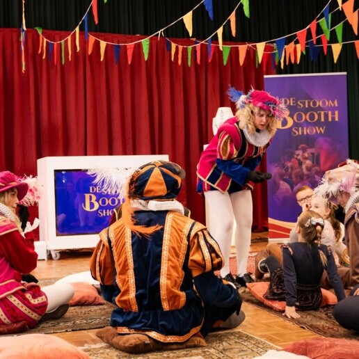 Kindervoorstelling Oosterhout  (Gelderland)(NL) Mini Stoombooth Show met de Sint!