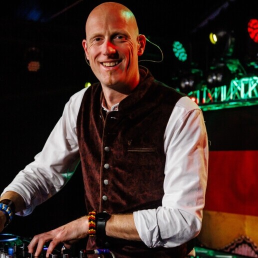 DJ Bilthoven  (NL) DJ Gildo von der Wiesn, German DJ