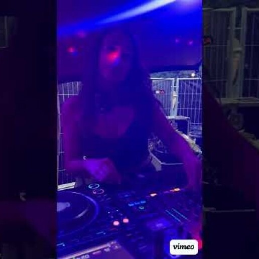 DJ Amsterdam  (NL) Vrouwelijke DJ Amsterdam allround
