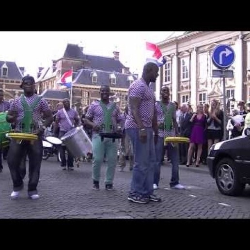 Band Den Haag  (NL) Party Brass CollectiveCompact drum band