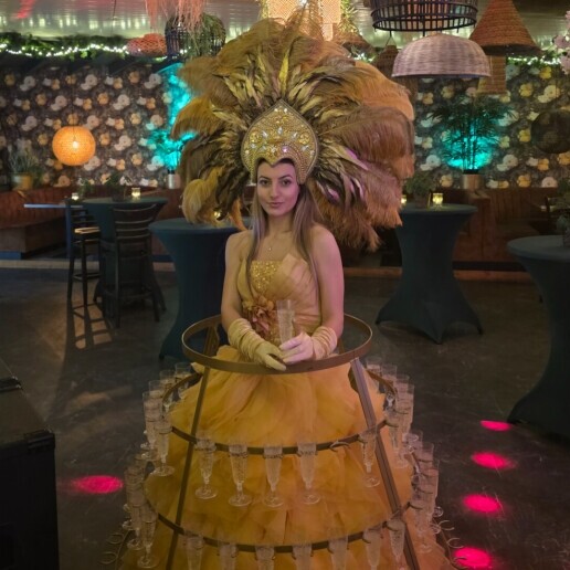 Animatie Veldhoven  (NL) Champagne dames