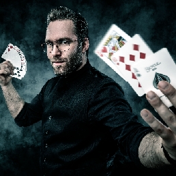 Magician Apeldoorn  (NL) Elmar: Magical entertainment