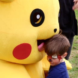 Flitsende Pikachu - Pikachu mascotte