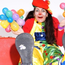 Kids show Diemen  (NL) Clown Juju Support act Sinterklaas.